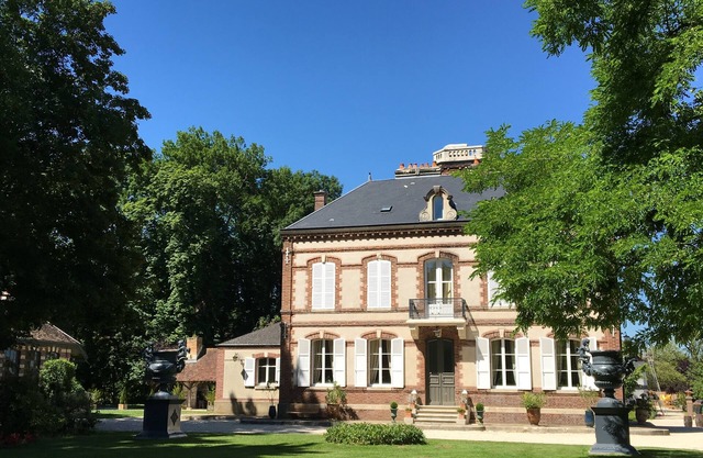 Château de Montabert