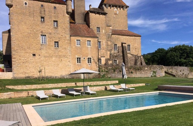 Château de Pierreclos