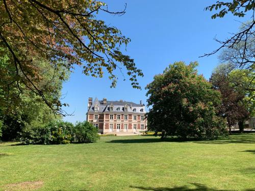Château du Mont de Guny
