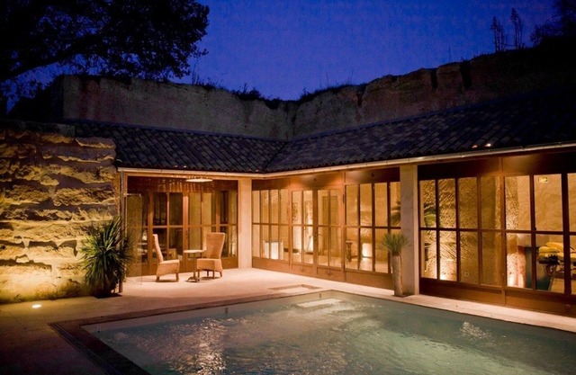 Château Latour Segur Suites & Spa