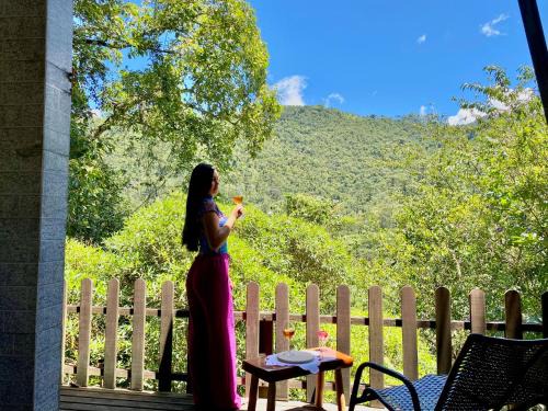 Chalé 2 Alto na Montanha, com garagem coberta