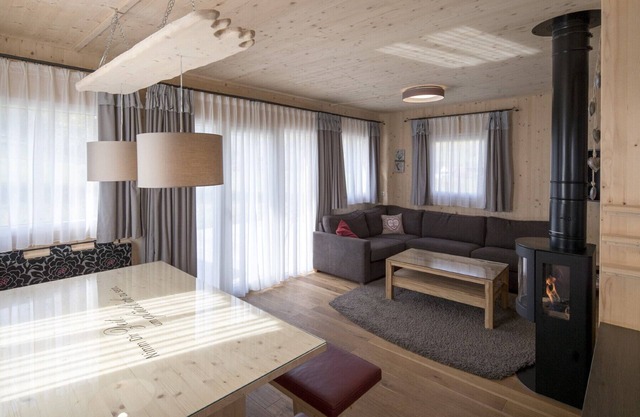 Chalet # 56 with 4 Bedrooms, sauna & swim spa