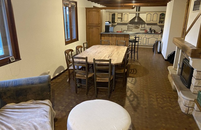 CHALET mountain alttude 1100m 6 bedrooms, 4 bathrooms, sauna, gym