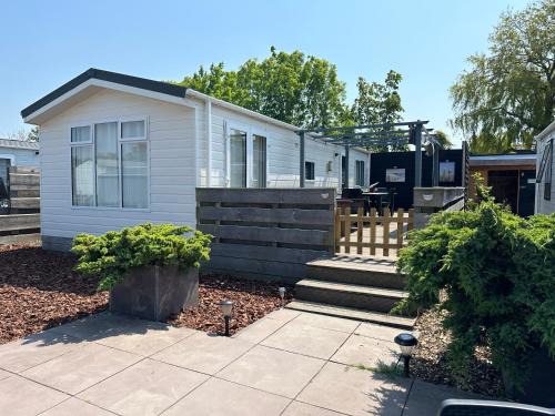 Chalet 3a op Recreatiepark De Wielen