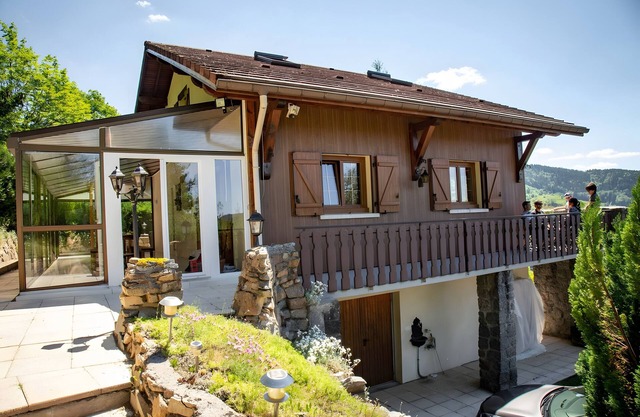 Chalet 'Bellevue Vue Exceptionnelle' with Mountain View, Terrace and Garden