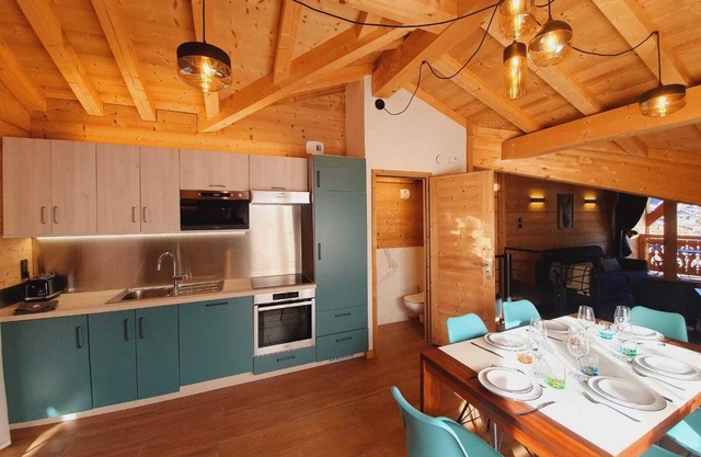 Chalet Delphinette Private Spa Morzine