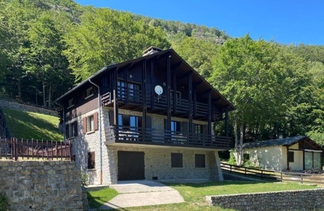 Chalet du Mont Lozère (Cévennes National Park)