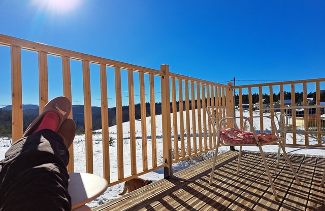 Chalet 'En Bois Tout Confort' with Mountain View, Private Terrace and Private Garden