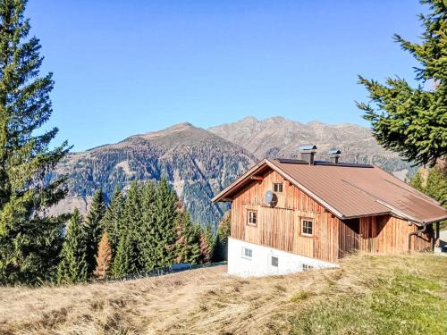 Chalet Heregger Hütte by Interhome