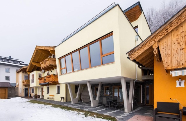 Chalet in Stuhlfelden near Ski Slopes