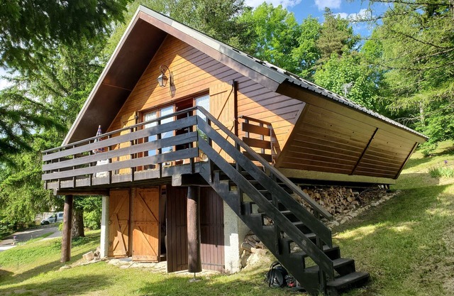 Chalet in the mountains, Massif du Vercors, 1100 meters, Piano at your disposal
