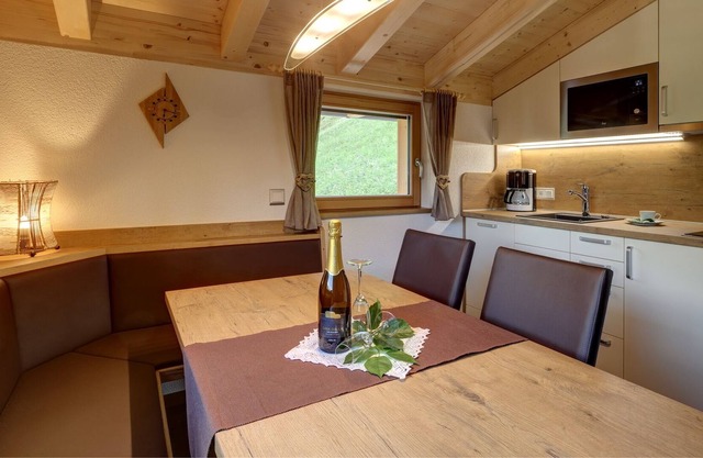 Chalet 'Lechnerhof' with Access to Ski Slopes, Mountain Views, Sauna & Wi-Fi