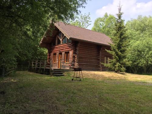 Chalet near Lake and Pool in Quend-Plage