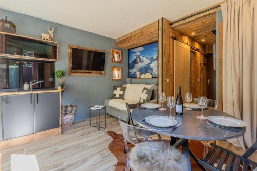 Chalet studio Megève enface des remontées mécaniques et parking gratuit