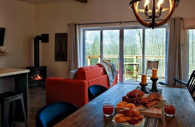 Chalet Woodpecker Lodge - Warm + Spa