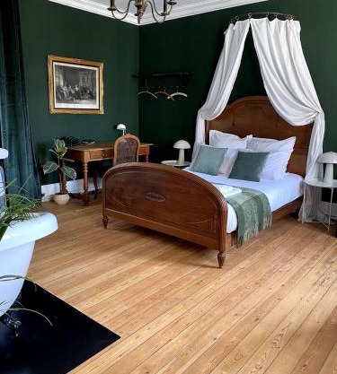 Chambre d'hôtes Lou - Château Le Bas Bleu