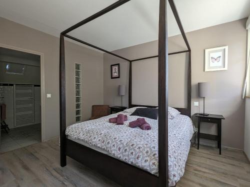 Chambres avec petit déj inclus et table d'hôtes en Berry, près des Châteaux de la Loire - FR-1-591-700