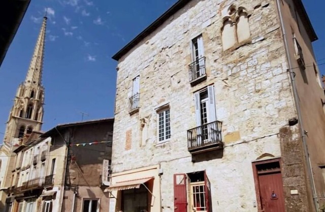 Character house in the Foyenne bastide