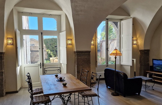 Charm & comfort: L'Abbaye 1688