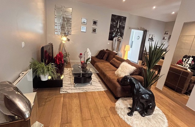 Charmant appartement romantique avec Jacuzzi proche de Disney