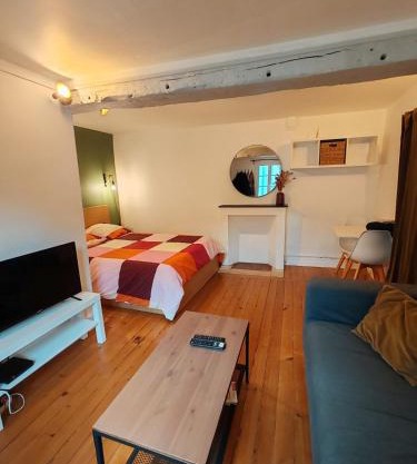 Charmant studio rénové