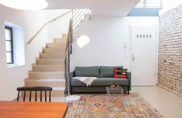 Charmante und ruhige Ferienwohnung mit Balkon