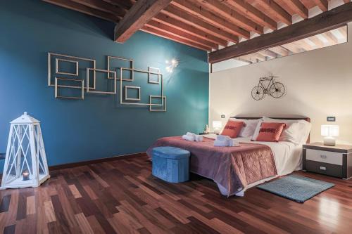 Charme Ferrara View of Piazza Trento - Trieste