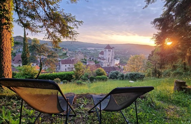 Charme, Jardin et Superbes Vues sur St-cirq