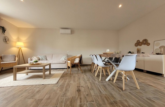 Charming and cosy 7-person gîte with private SPA just a stone's throw from the Bay of Somme