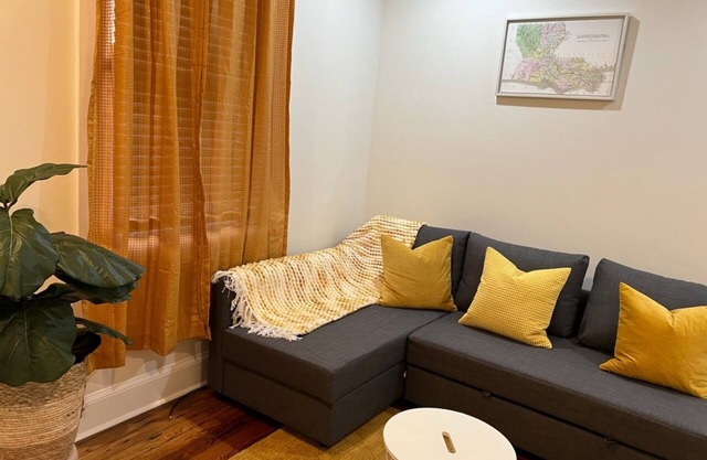 Charming 1-bedroom house in welcoming New Orleans with AC, WiFi