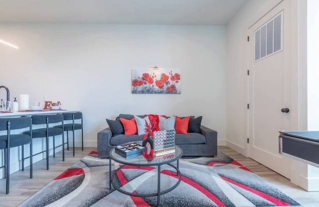 Charming 1BR Apt in East Orange w/AC, WiFi! Close to Airport & Nickelodeon