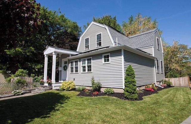 Charming 2-Bedroom, 2.5-Bath Home in Holbrook, MA – Perfect for a Cozy Getaway!