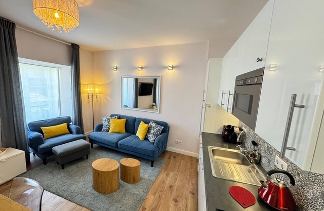 Charming 2-bedroom apartment in lovely Lisboa with WiFi, AC