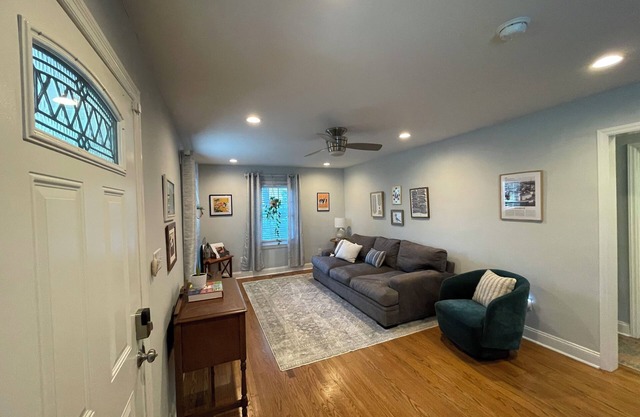 Charming 2-bedroom Durham house close to downtown