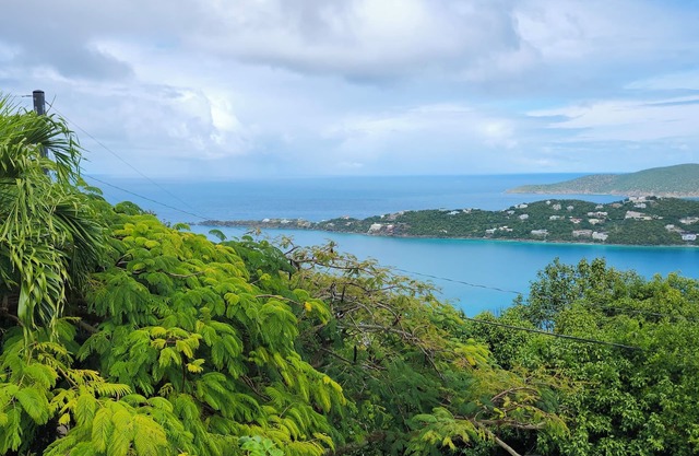 Charming 2-Bedroom House with Breathtaking Views in St. Thomas, Virgin Islands.