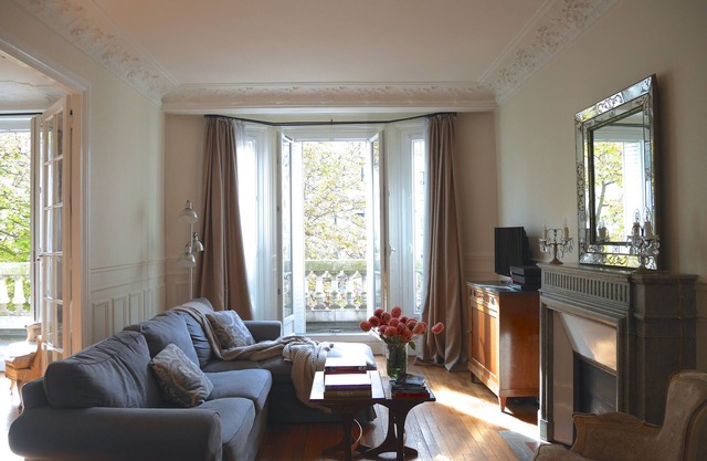 Charming 2 Br Apartment in Bastille, Central Paris