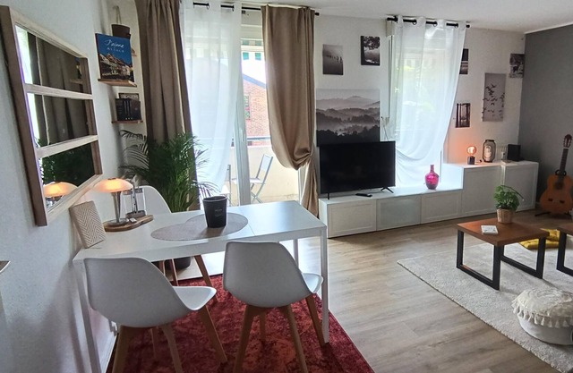 Charming 2-room apartment with sunny terrace