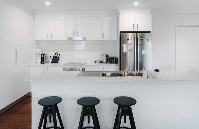 Charming 3-Bed Home with Everything You Need