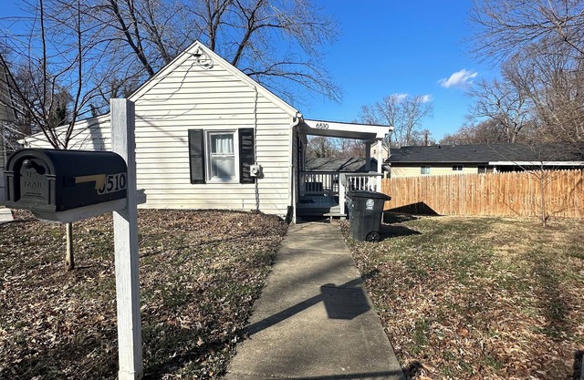 Charming 3-bedroom house with WiFi and AC in cool Capitol Heights