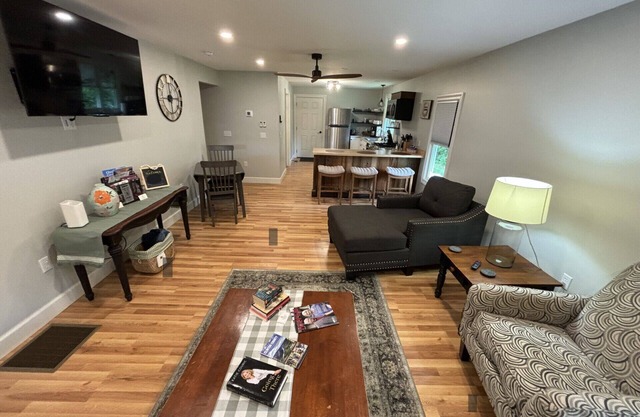 Charming 3-bedroom cottage centrally located in Lock Haven, Pennsylvania