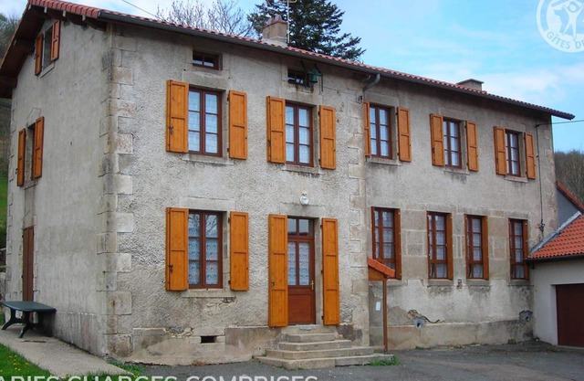 Charming 3-Bedroom Cottage with Garden, Pet-Friendly, Near Hiking Trails and Nordic Area