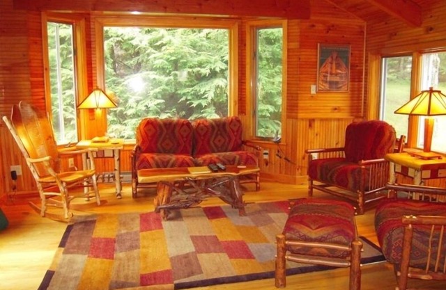 Charming 3-Bedroom House Near Village and Olympic Venues