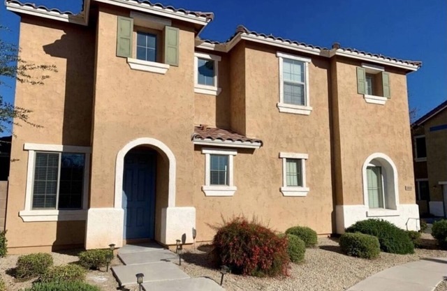 Charming 3-bedroom house in lovely Gilbert with AC, WiFi