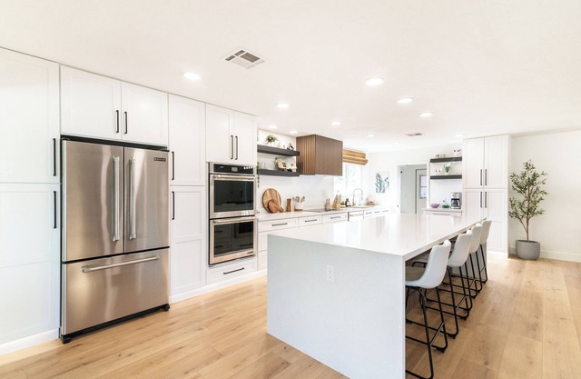 Charming 3-Bedroom House in Fountain of the Sun Mesa, Arizona