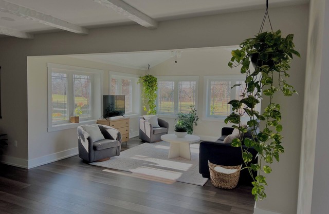 Charming 3-bedroom house with WiFi and AC in Honey Brook