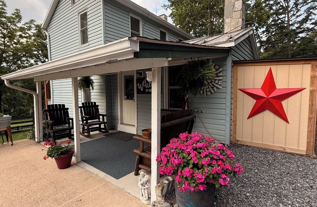Charming 3 bedroom home in the beautiful Shenandoah Valley on the Cedar creek