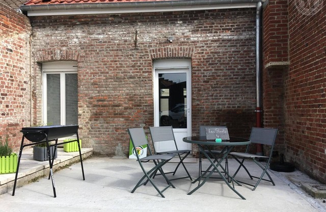 Charming 4-Person Cottage Near Douai with Private Terrace, Garden, and Excellent Amenities