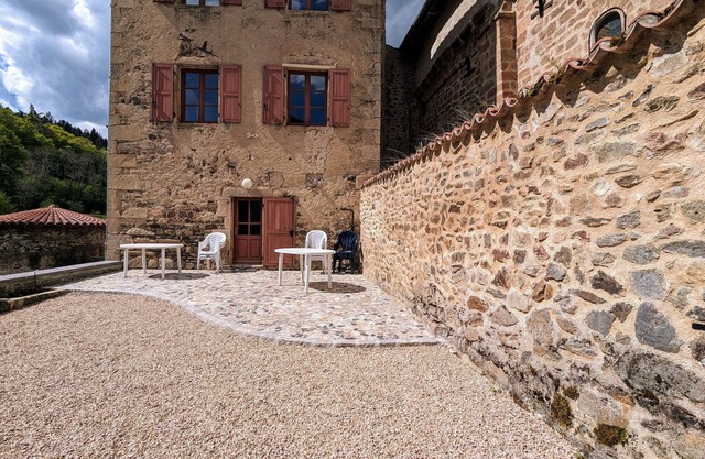 Charming 5-Person Cottage in Saint-Vert with Garden and Tranquil Surroundings