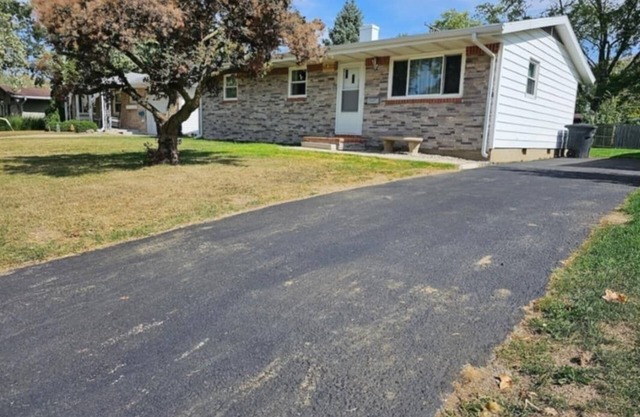 Charming and spacious 3-bedroom house located close to Purdue University.