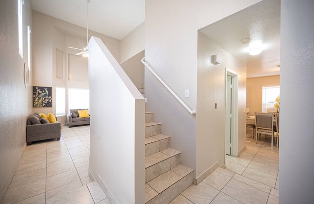 Charming and Stylish Home w/Free Wi-Fi